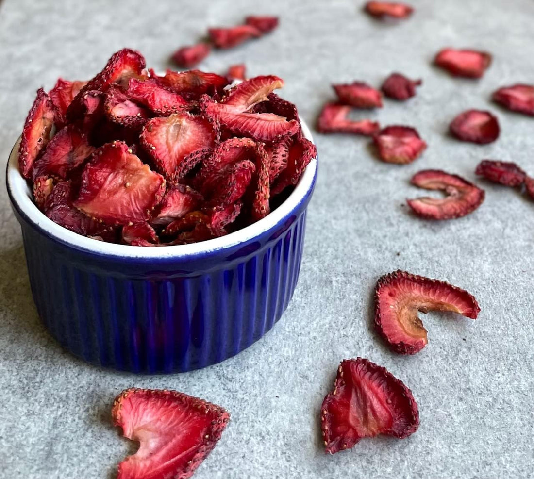 شرائح فراولة مجففة