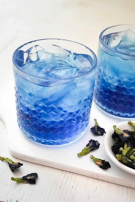 Blue Tea | الشاي الأزرق